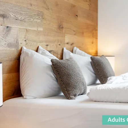Adult Only Superior Apartment *